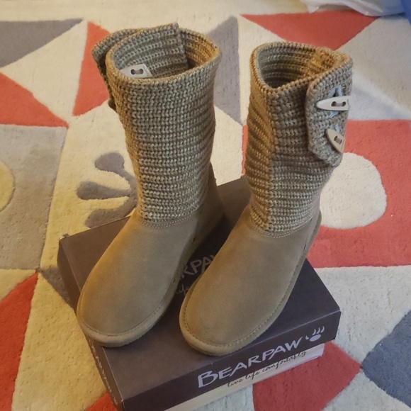 Cable Knit Bear Paw Boots - Picture 1 of 4